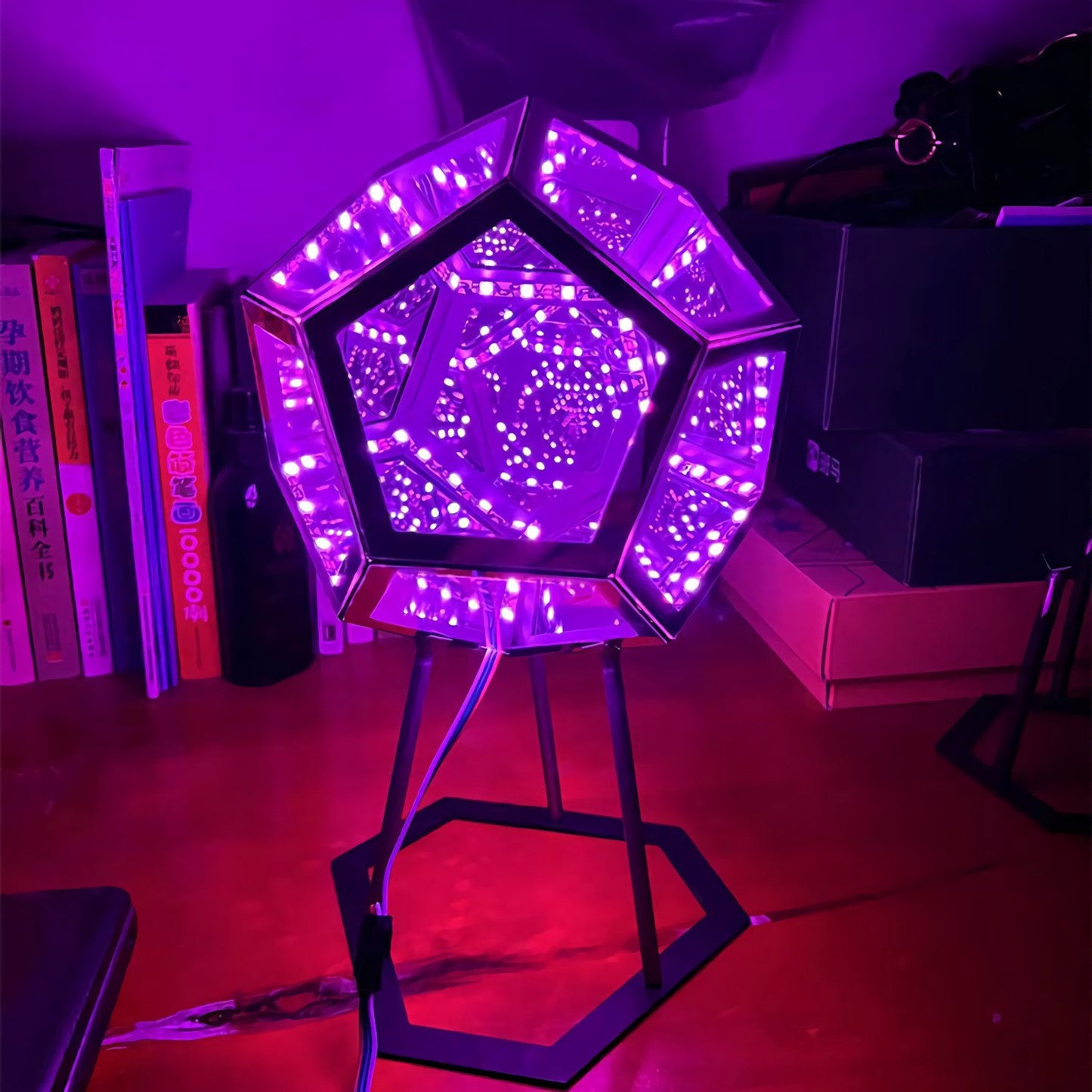 Infinite Dodecahedron Color Art Light – 3D Geometric LED Infinity Lamp with Remote Control & Multicolor Lighting Effects